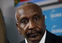 السودان.. “الحرية والتغيير” تبحث مع العسكريين اختيار رئيس حكومة مدني السودان.. "الحرية والتغيير" تبحث مع العسكريين اختيار رئيس حكومة مدني