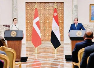 السيسي: نتفاوض منذ 10 سنوات لإيجاد حل لأزمة سد النهضة السيسي: نتفاوض منذ 10 سنوات لإيجاد حل لأزمة سد النهضة