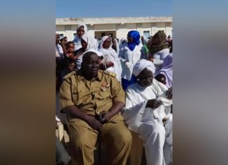 السودان.. مقتل مسؤول وسائقه رميًا بالرصاص السودان.. مقتل مسؤول وسائقه رميًا بالرصاص