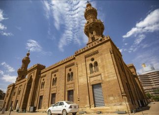 بعد تأهيله.. “المسجد الكبير” بالخرطوم يستقبل ضيوف رمضان (تقرير) بعد تأهيله.. "المسجد الكبير" بالخرطوم يستقبل ضيوف رمضان (تقرير)