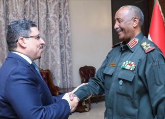 البرهان: نحرص على تعزيز الاستقرار وعودة الشرعية في اليمن البرهان: نحرص على تعزيز الاستقرار وعودة الشرعية في اليمن