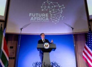 أمريكا تسعى جاهدة لتعزيز نفوذها في أفريقيا في مواجهة المنافسة الصينية والروسية أمريكا تسعى جاهدة لتعزيز نفوذها في أفريقيا في مواجهة المنافسة الصينية والروسية