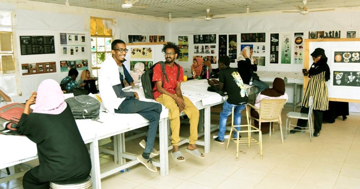 لماذا يهجر الطلاب الجامعات السودانية ويتجهون إلى الخارج؟ لماذا يهجر الطلاب الجامعات السودانية ويتجهون إلى الخارج؟