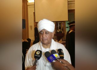 غندور يحذر العملاء ويدعو قيادات المؤتمر الوطني إلى الاستعداد للمواجهة ويكشف وضع المعتقلين غندور يحذر العملاء ويدعو قيادات المؤتمر الوطني إلى الاستعداد للمواجهة ويكشف وضع المعتقلين