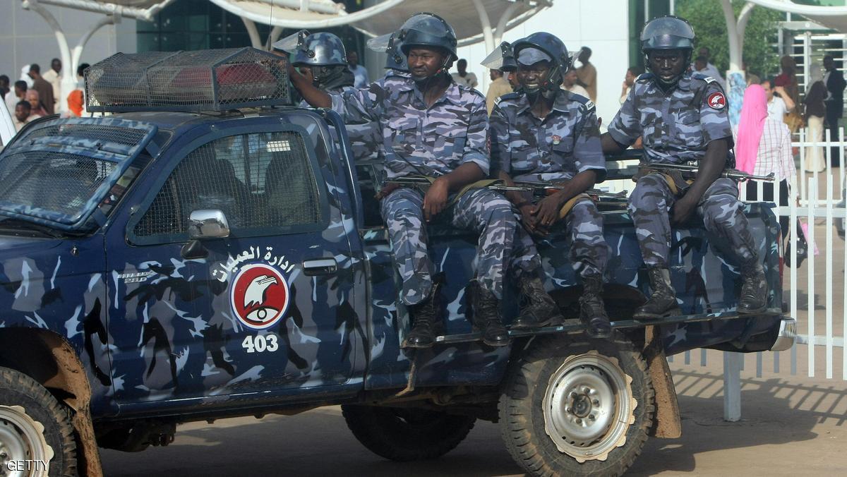 مقتل 4 افراد من الشرطة في اشتباكات مع مسلحين بالسودان مقتل 4 افراد من الشرطة في اشتباكات مع مسلحين بالسودان