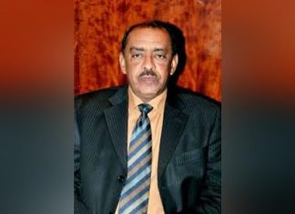 علي الصادق يتلقى اتصالا هاتفيا من وزير خارجية سوريا علي الصادق يتلقى اتصالا هاتفيا من وزير خارجية سوريا