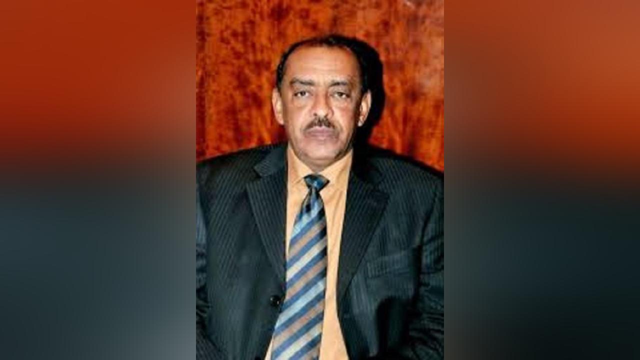 علي الصادق يتلقى اتصالا هاتفيا من وزير خارجية سوريا علي الصادق يتلقى اتصالا هاتفيا من وزير خارجية سوريا