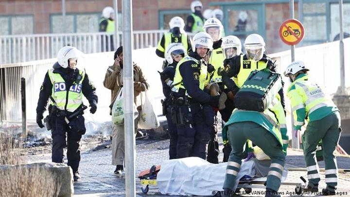 السويد: اعتقال أشخاص بشبهة إعداد هجمات انتقامية بعد حرق المصحف
