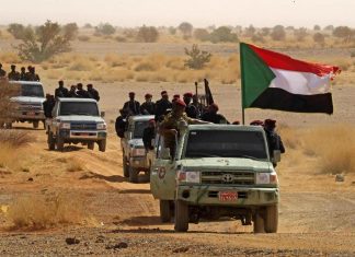 قوات الدعم السريع تتحرك باتجاه شمال السودان والجيش يمهلها 24 ساعة للمغادرة قوات الدعم السريع تتحرك باتجاه شمال السودان والجيش يمهلها 24 ساعة للمغادرة