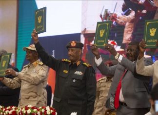 خلافات عسكرية ومدنية تعطل اتفاق السودانيين (إطار) خلافات عسكرية ومدنية تعطل اتفاق السودانيين (إطار)