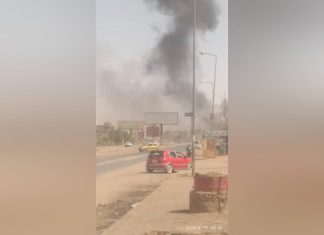 الدعم السريع يحيط بمبنى الاذاعة والتلفزيون بام درمان ويصدر بيانا عن اشتباكات مسلحة داخل الخرطوم الدعم السريع يحيط بمبنى الاذاعة والتلفزيون بام درمان ويصدر بيانا عن اشتباكات مسلحة داخل الخرطوم
