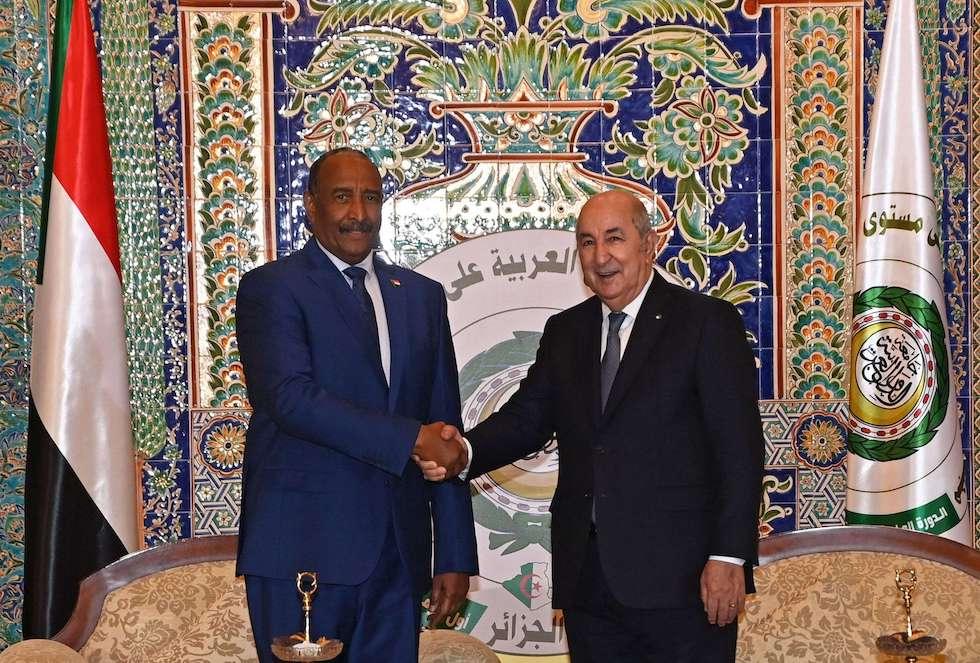 الجزائر تدعو الأطراف السودانية إلى وقف الاقتتال وتغليب لغة الحوار الجزائر تدعو الأطراف السودانية إلى وقف الاقتتال وتغليب لغة الحوار