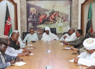 الحرية والتغيير تصدر بيانا حول المعارك بين الجيش والدعم السريع وتوجه اتهامات للمؤتمر الوطني الحرية والتغيير تصدر بيانا حول المعارك بين الجيش والدعم السريع وتوجه اتهامات للمؤتمر الوطني