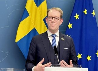 السويد تبحث مع مصر والسعودية جهود وقف إطلاق النار بالسودان السويد تبحث مع مصر والسعودية جهود وقف إطلاق النار بالسودان