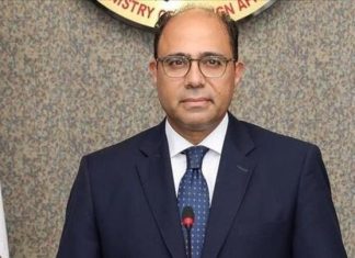 مصر تجلي 904 مواطنين لها من السودان مصر تجلي 904 مواطنين لها من السودان