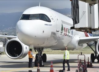 دفعة أولى من لبنانيين تم إجلاؤهم من السودان تصل بيروت دفعة أولى من لبنانيين تم إجلاؤهم من السودان تصل بيروت