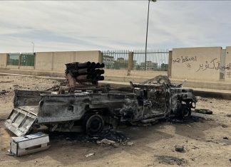 الأسبوع الثالث.. اشتباكات متقطعة بالخرطوم واتهامات بخرق الهدنة الأسبوع الثالث.. اشتباكات متقطعة بالخرطوم واتهامات بخرق الهدنة