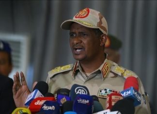 حميدتي: نأمل أن تحقق المحادثات السودانية بجدة “أهدافها المرجوة” حميدتي: نأمل أن تحقق المحادثات السودانية بجدة "أهدافها المرجوة"