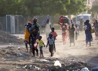 شهر على الحرب في السودان ولا مخرج في الأفق شهر على الحرب في السودان ولا مخرج في الأفق