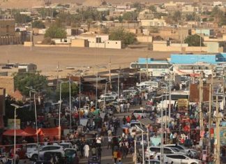 مفوضية اللاجئين تدعو لعدم إعادة الفارين من اشتباكات السودان مفوضية اللاجئين تدعو لعدم إعادة الفارين من اشتباكات السودان