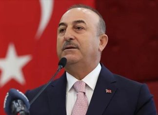 تشاووش أوغلو: لا إصابات جراء استهداف موكب سفيرنا في السودان تشاووش أوغلو: لا إصابات جراء استهداف موكب سفيرنا في السودان