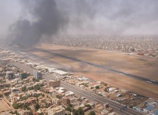 على وقع تصاعد المواجهات بالسودان.. غوتيريش يحذر من حرب أهلية والسعودية تدعو لإنجاح محادثات جدة على وقع تصاعد المواجهات بالسودان.. غوتيريش يحذر من حرب أهلية والسعودية تدعو لإنجاح محادثات جدة