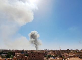 اشتباكات السودان.. من يسيطر على ماذا في دارفور؟ (تقرير) اشتباكات السودان.. من يسيطر على ماذا في دارفور؟ (تقرير)