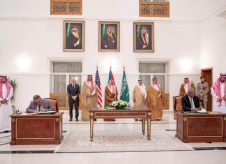 هدنة السودان.. السفير الأميركي يدعو لاحترامها وقوى الحرية والتغيير ترحب هدنة السودان.. السفير الأميركي يدعو لاحترامها وقوى الحرية والتغيير ترحب
