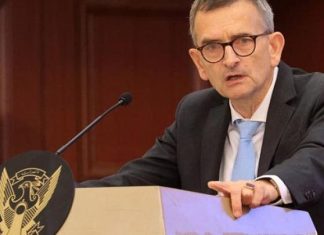 مسؤول أممي: إعلان وقف إطلاق النار المتكرر لا ينعكس على معارك السودان مسؤول أممي: إعلان وقف إطلاق النار المتكرر لا ينعكس على معارك السودان