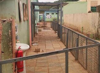 مستشفيات الخرطوم تتحول إلى “ثكنات” وساحات معارك مستشفيات الخرطوم تتحول إلى "ثكنات" وساحات معارك