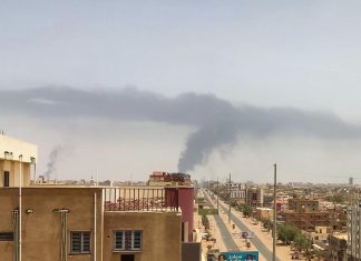 السودان.. هدوء حذر على جبهات القتال في الخرطوم وواشنطن تراقب الوضع بالأقمار الصناعية السودان.. هدوء حذر على جبهات القتال في الخرطوم وواشنطن تراقب الوضع بالأقمار الصناعية