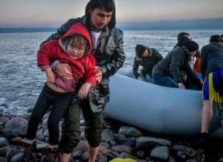 مديرة المنظمة الدولية للهجرة تحذر من “شيطنة” المهاجرين واستخدامهم “أسلحة” لتحقيق مكاسب سياسية مديرة المنظمة الدولية للهجرة تحذر من "شيطنة" المهاجرين واستخدامهم "أسلحة" لتحقيق مكاسب سياسية