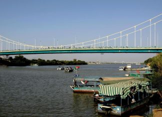 سودانيون يدقون ناقوس الخطر ويطالبون بفك الحصار عن جزيرة “توتي” سودانيون يدقون ناقوس الخطر ويطالبون بفك الحصار عن جزيرة "توتي"