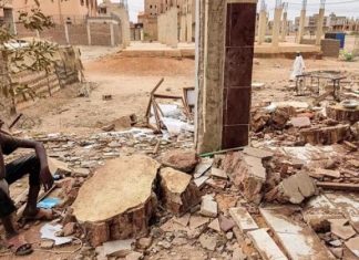 اتساع رقعة الاشتباكات في العاصمة مع استمرار عمليات النزوح السودان: اتساع رقعة الاشتباكات في العاصمة مع استمرار عمليات النزوح