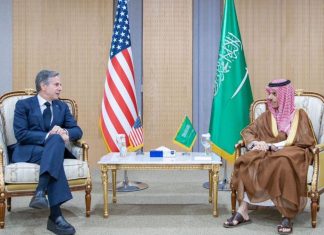 بلينكن وبن فرحان يتعهدان بمواصلة التعاون لإنهاء القتال في السودان بلينكن وبن فرحان يتعهدان بمواصلة التعاون لإنهاء القتال في السودان