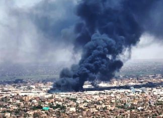 اشتباكات متواصلة بالخرطوم وتأكيد أميركي سعودي على الالتزام بمحادثات جدة السودان.. اشتباكات متواصلة بالخرطوم وتأكيد أميركي سعودي على الالتزام بمحادثات جدة للتوصل لاتفاق بين طرفي الصراع