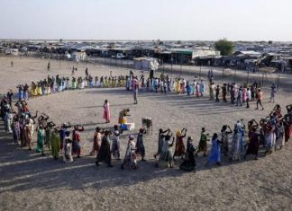 الأمم المتحدة: اشتباكات تودي بحياة 13 نازحاً في مخيم جنوب السودان الأمم المتحدة: اشتباكات تودي بحياة 13 نازحاً في مخيم جنوب السودان