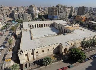 إعادة افتتاح مسجد أثري في القاهرة بعد ترميم استغرق سنوات إعادة افتتاح مسجد أثري في القاهرة بعد ترميم استغرق سنوات