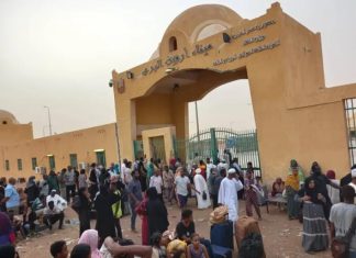 السودان : بطريقة غير مباشرة مصر تغلق حدودها مع السودان السودان : بطريقة غير مباشرة مصر تغلق حدودها مع السودان