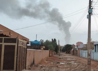 غارات واشتباكات بالخرطوم وغرب دارفور وجيش السودان يتوعد “بتدمير” الدعم السريع غارات واشتباكات بالخرطوم وغرب دارفور وجيش السودان يتوعد "بتدمير" الدعم السريع