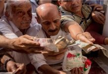 فتح منافذ تصديرية يرفع أسعار السكر في مصر فتح منافذ تصديرية يرفع أسعار السكر في مصر