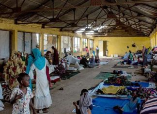 تحذيرات من الأمراض والعنف الجنسي في السودان مع تواصل المعارك والنزوح تحذيرات من الأمراض والعنف الجنسي في السودان مع تواصل المعارك والنزوح