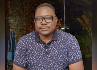 قوى الحرية والتغيير لـ”أفريقيا برس” :  دعوة البرهان للشباب للإنخراط في القتال خطيرة وغير حكيمة قوى الحرية والتغيير لـ"أفريقيا برس" : دعوة البرهان للشباب للإنخراط في القتال خطيرة وغير حكيمة