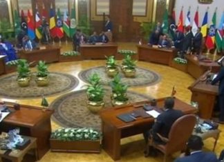 قمة دول جوار السودان تدعو لوقف فوري للقتال وبدء مفاوضات جدية قمة دول جوار السودان تدعو لوقف فوري للقتال وبدء مفاوضات جدية