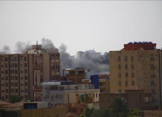 “الصليب الأحمر”: القتال العنيف بالسودان أسقط آلاف الضحايا "الصليب الأحمر": القتال العنيف بالسودان أسقط آلاف الضحايا