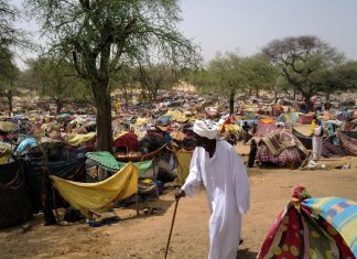 منظمات حقوقية تتهم الدعم السريع باحتجاز آلاف المدنيين في ظروف غير إنسانية منظمات حقوقية تتهم الدعم السريع باحتجاز آلاف المدنيين في ظروف غير إنسانية