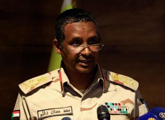 تسجيل صوتي جديد منسوب لحميدتي والجيش السوداني يقصف مواقع للدعم السريع تسجيل صوتي جديد منسوب لحميدتي والجيش السوداني يقصف مواقع للدعم السريع