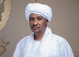 حميدتي يعاني من شلل قد يستمر مدى الحياة بسبب عملية إخلاء قائد الدعم السريع الى خارج السودان حميدتي يعاني من شلل قد يستمر مدى الحياة بسبب عملية إخلاء قائد الدعم السريع الى خارج السودان