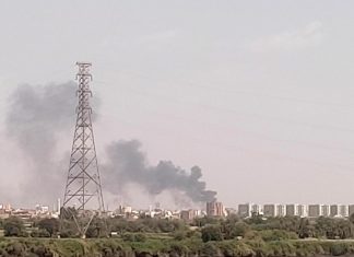 معارك السودان تدخل يومها الـ100 والجيش يؤكد سيطرته على محيط القيادة العامة معارك السودان تدخل يومها الـ100 والجيش يؤكد سيطرته على محيط القيادة العامة