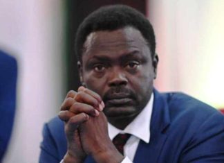 مني أركو مناوي ينعي الراحل الطاهر ماكن مني أركو مناوي ينعي الراحل الطاهر ماكن